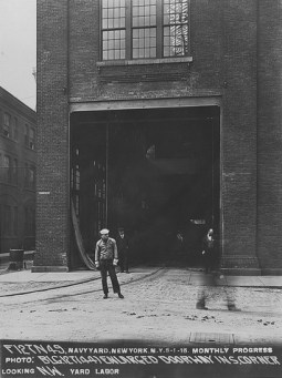 Photo: Brooklyn Navy Yard Development Corporation Archives www.building92.org Thanks to www.freightrrofnyc.info