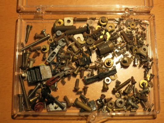 MODEL TRAIN HARDWARE CUPCAKE